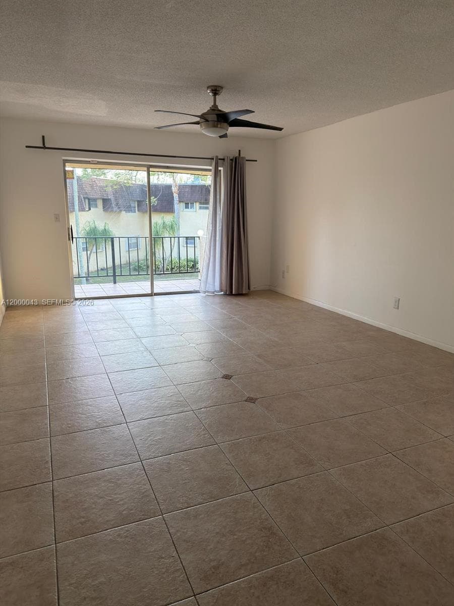 9108 SW 137th Ter # 16-3, Miami, FL 33176 photo 2