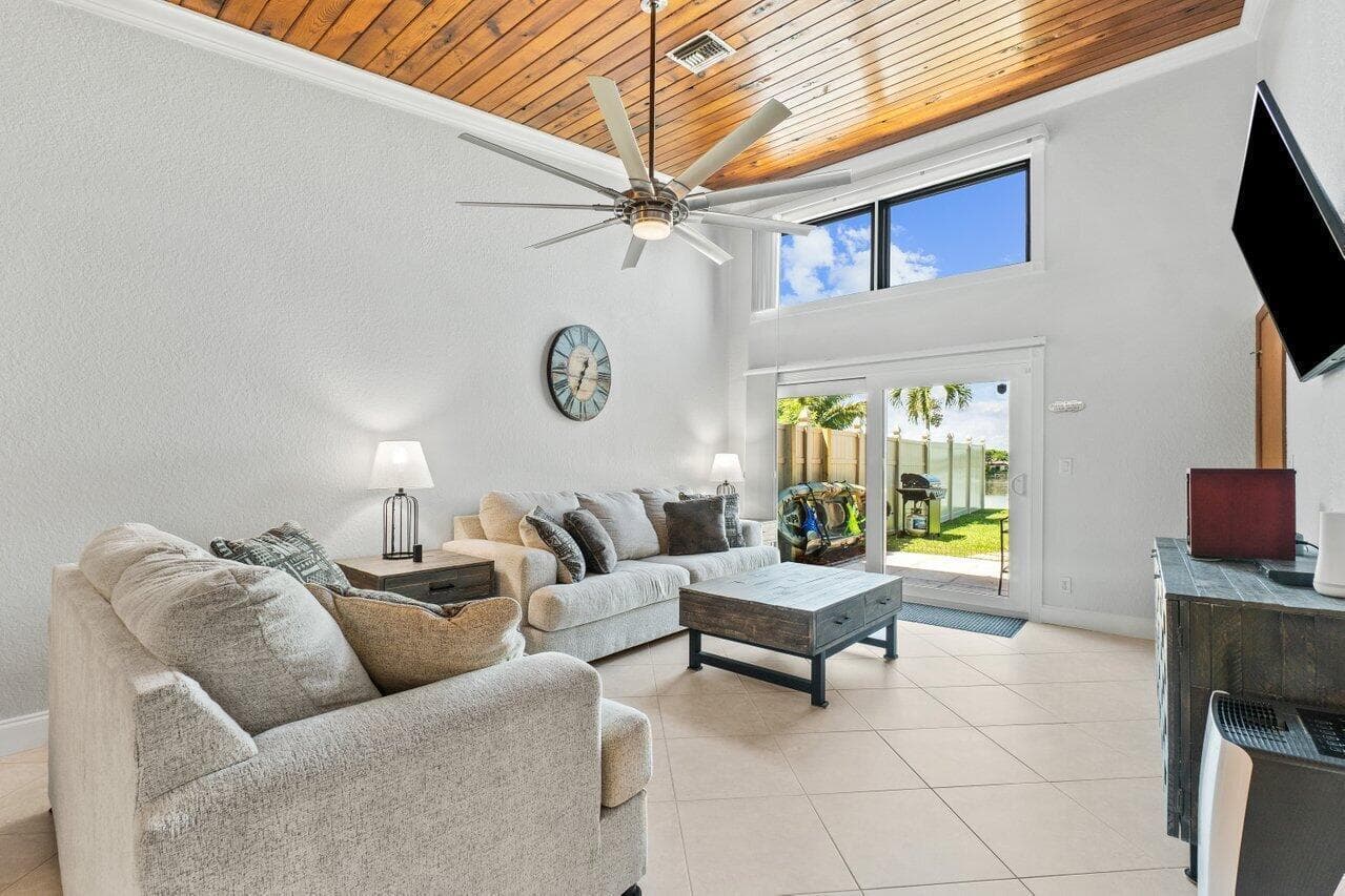 12542 Westhampton Circle, Wellington, FL 33414 photo 2