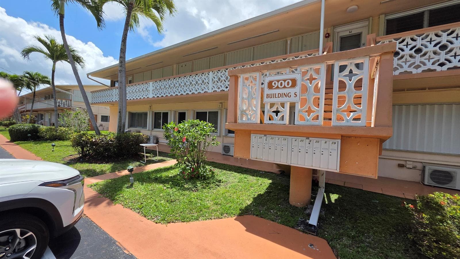 900 SW 10th Terrace # 2s, Hallandale Beach, FL 33009 photo 3