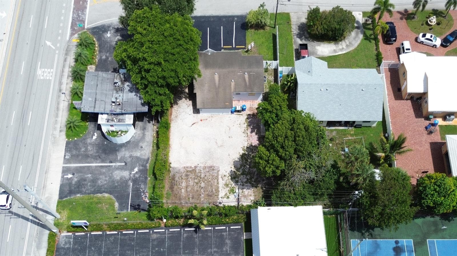 840 NW 33rd Street, Oakland Park, FL 33309 photo 3
