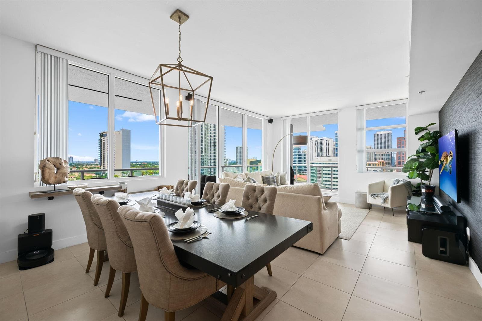 315 NE 3rd Avenue # 1506, Fort Lauderdale, FL 33301 photo 2