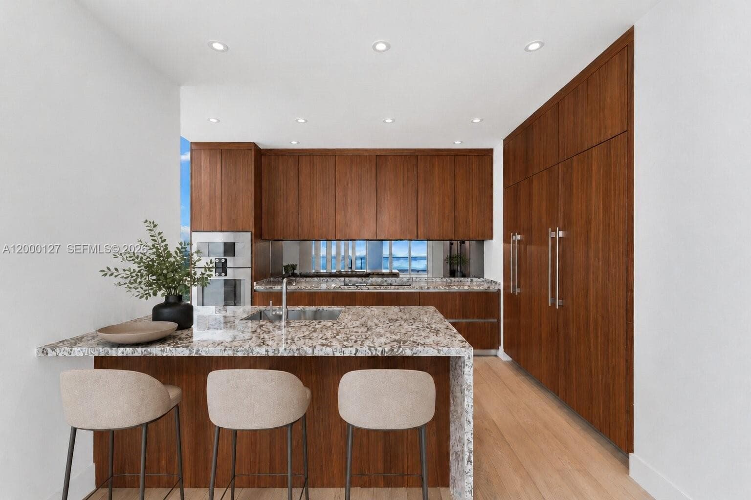 175 SE 25th Road # 3602, Miami, FL 33129 photo 3