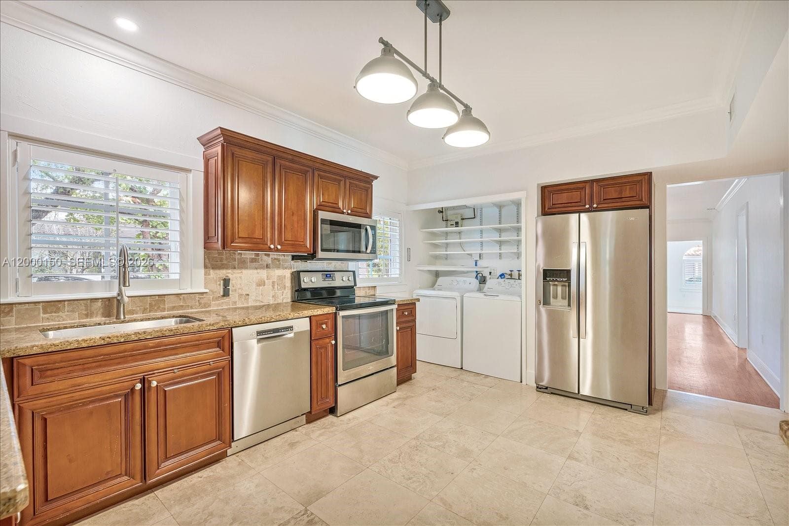 1102 Genoa St, Coral Gables, FL 33134 photo 5