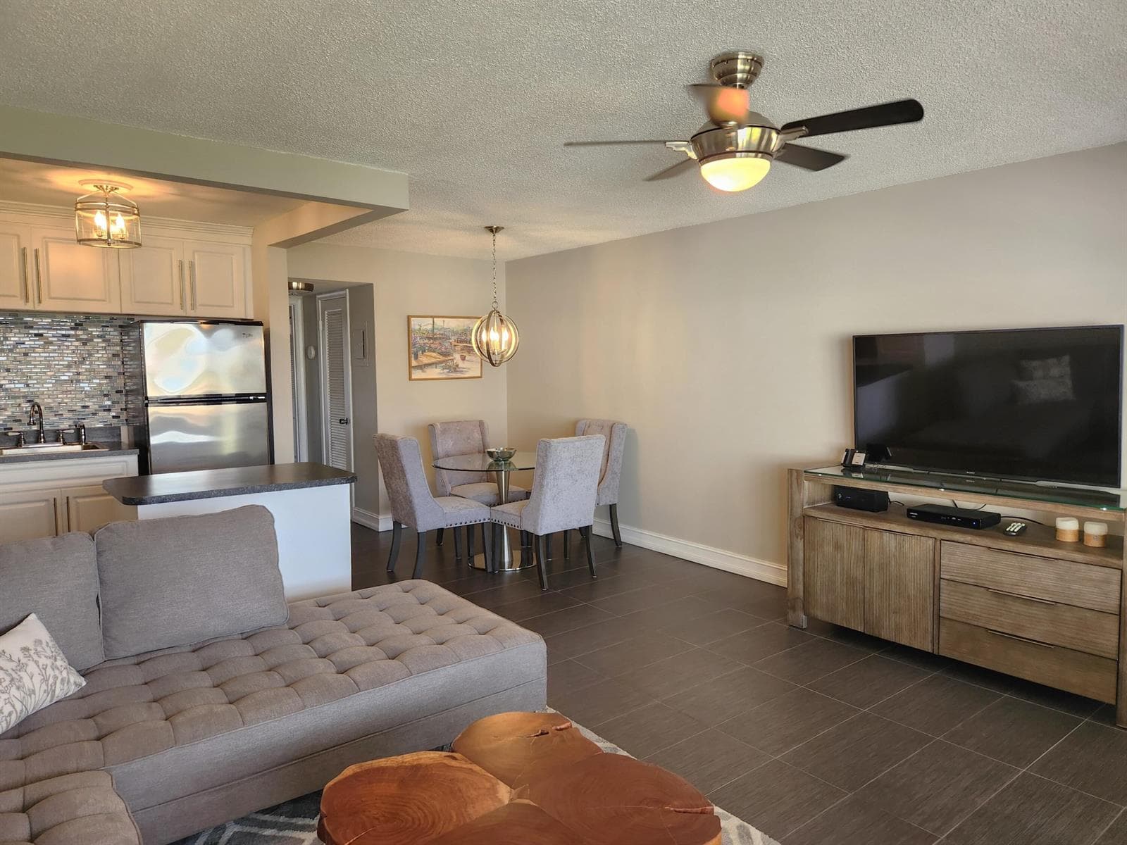47 Andover B, West Palm Beach, FL 33417 photo 3