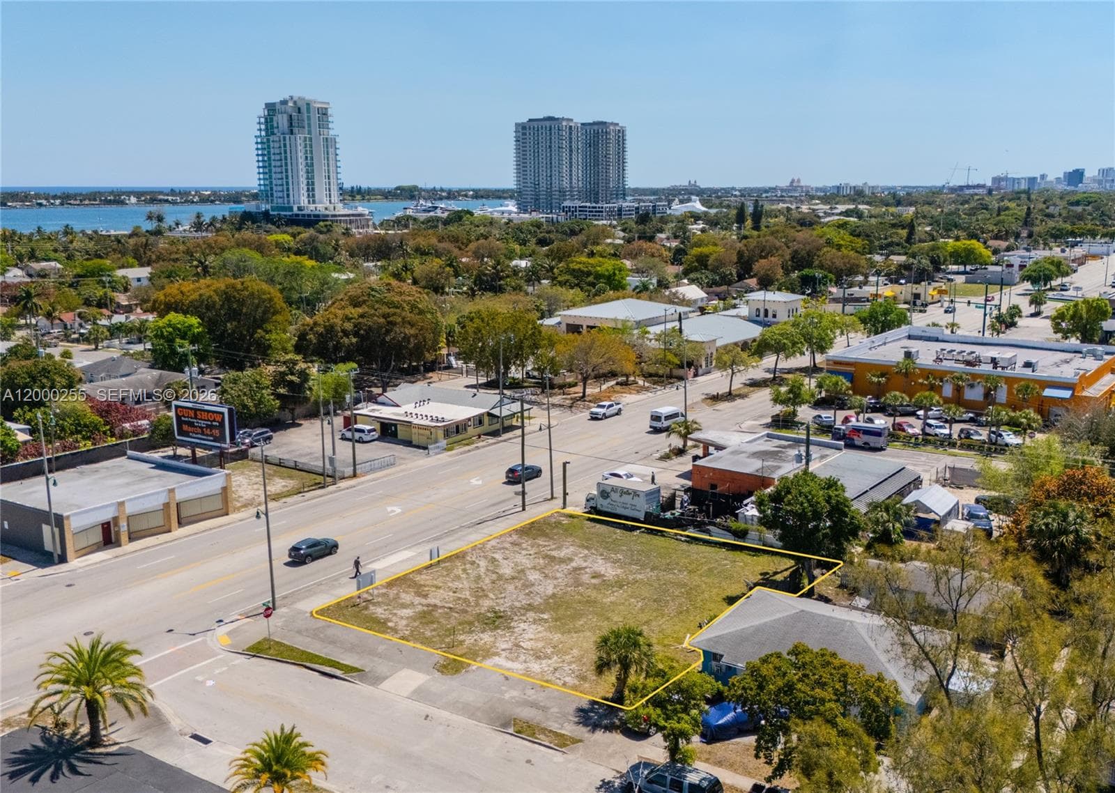 5179 Broadway, West Palm Beach, FL 33407