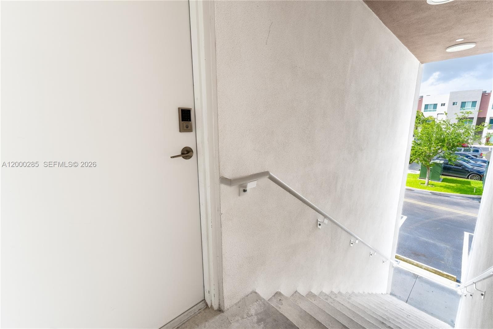 2505 NE 193rd St # 4215, Miami, FL 33180 photo 3
