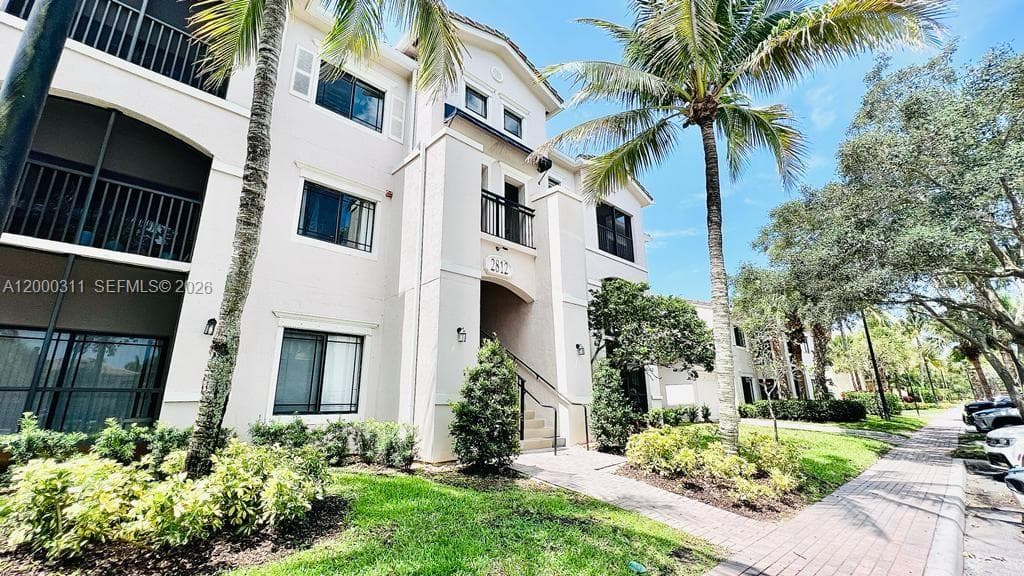 2812 Grande Pkwy # 302, Palm Beach Gardens, FL 33410