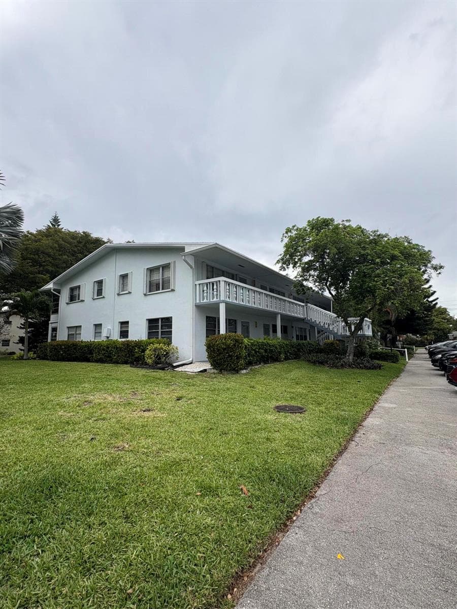 315 Tilford O # 315, Deerfield Beach, FL 33442 photo 5