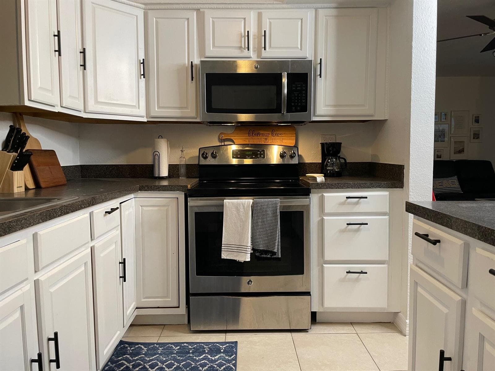 1067 SW 3rd Street, Hallandale Beach, FL 33009 photo 2