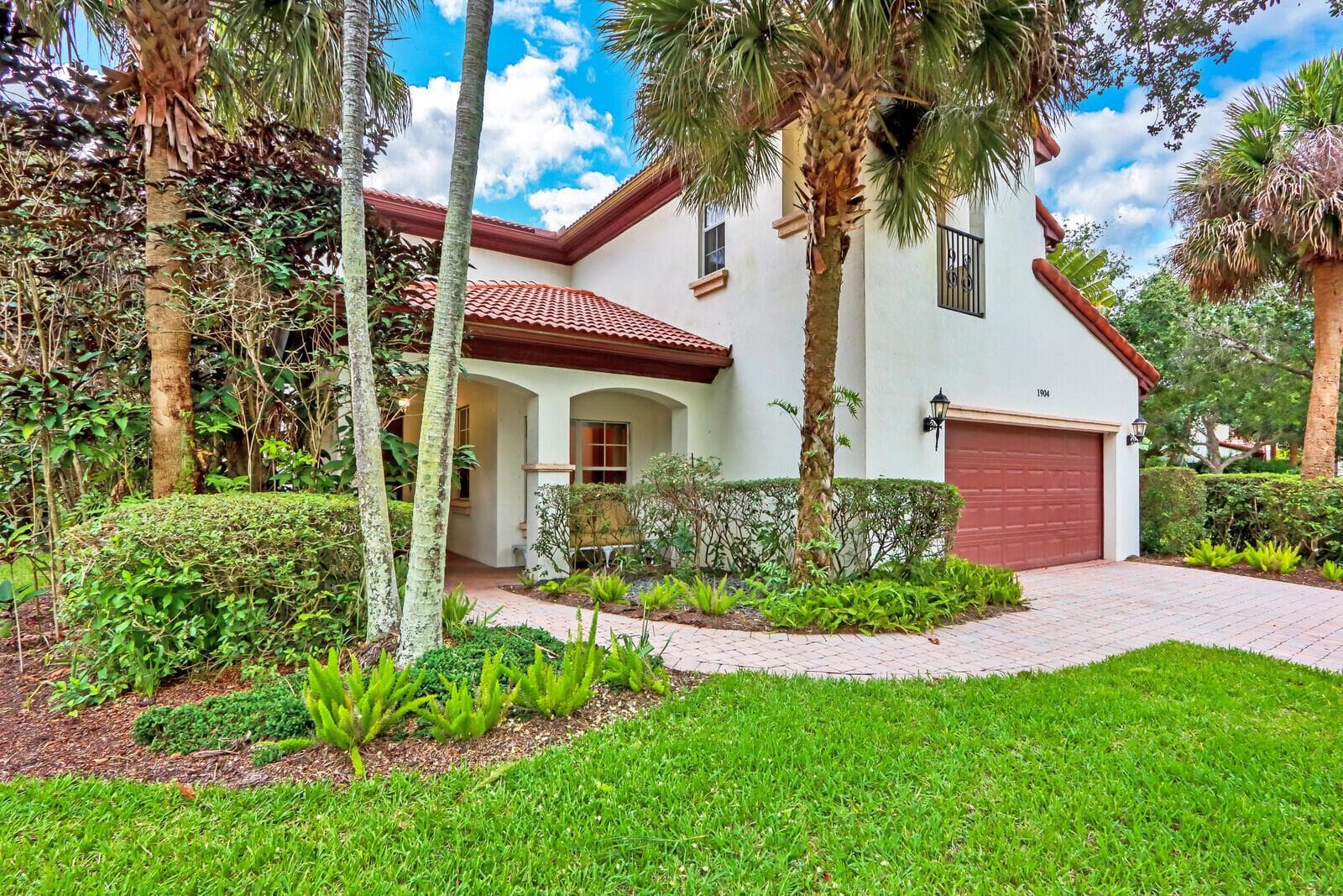 1904 Flower Drive, Palm Beach Gardens, FL 33410 photo 2