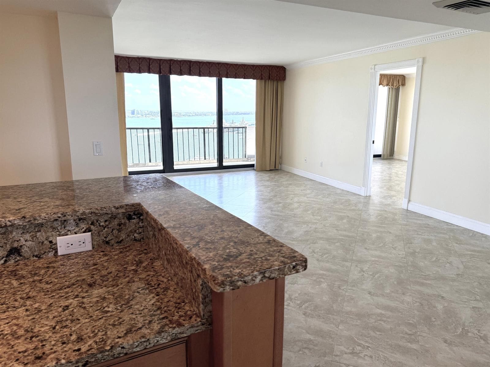 5200 N Flagler Drive # 1604, West Palm Beach, FL 33407 photo 5