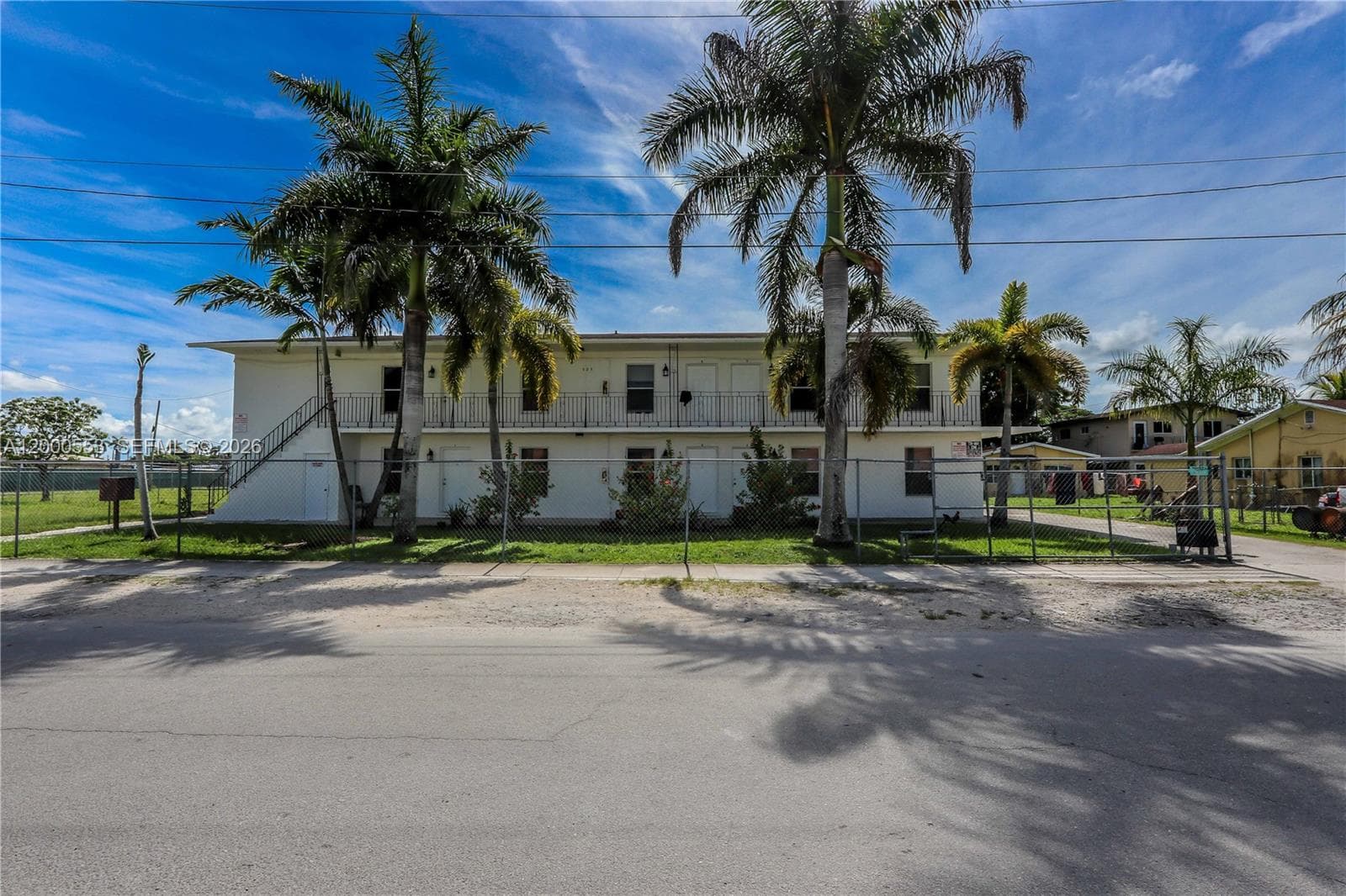 525 SW 1st Ave, Homestead, FL 33030 photo 4
