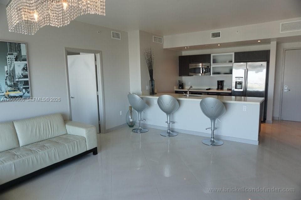 90 SW 3rd St # 3505, Miami, FL 33130 photo 4