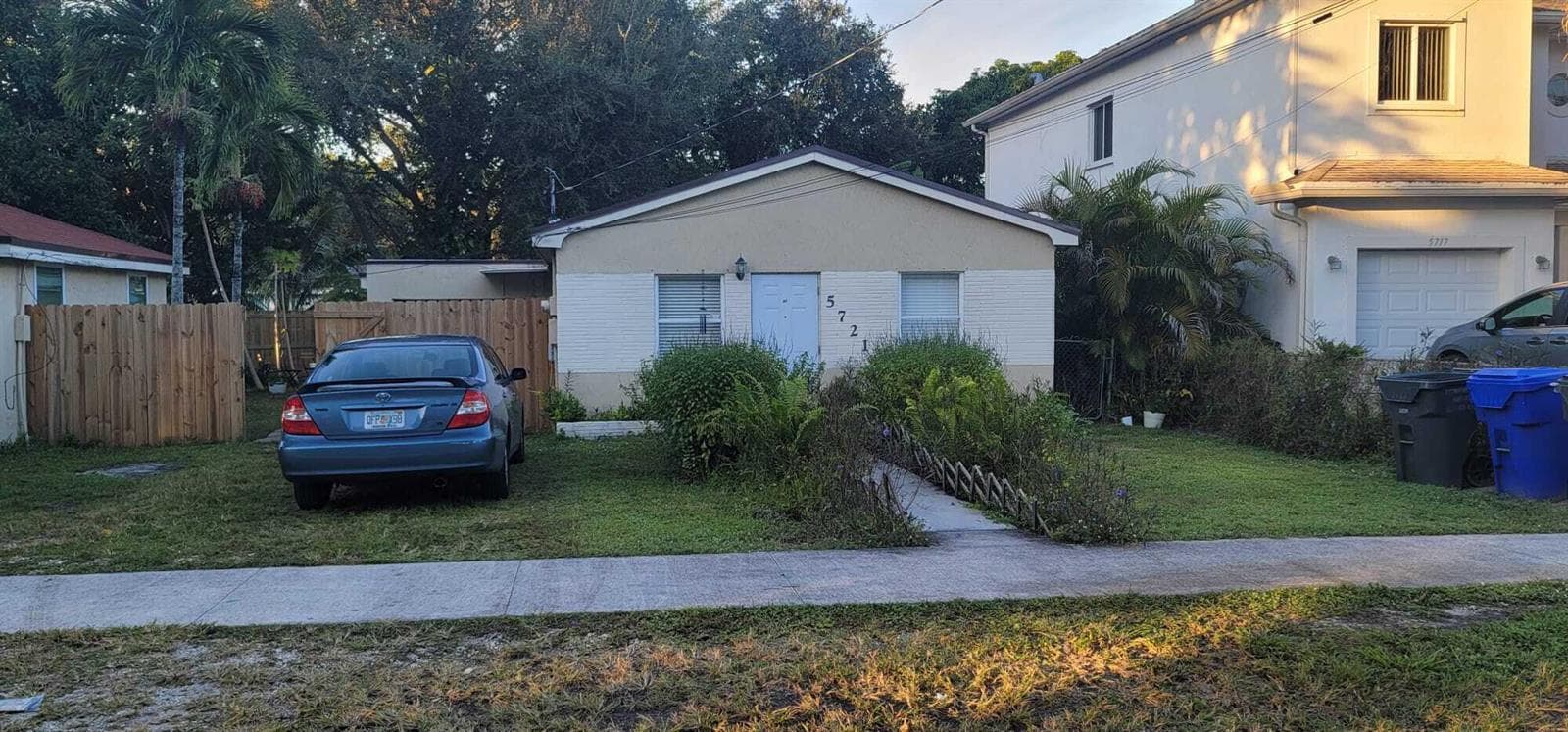 5721 Fillmore Street, Hollywood, FL 33021 photo 3
