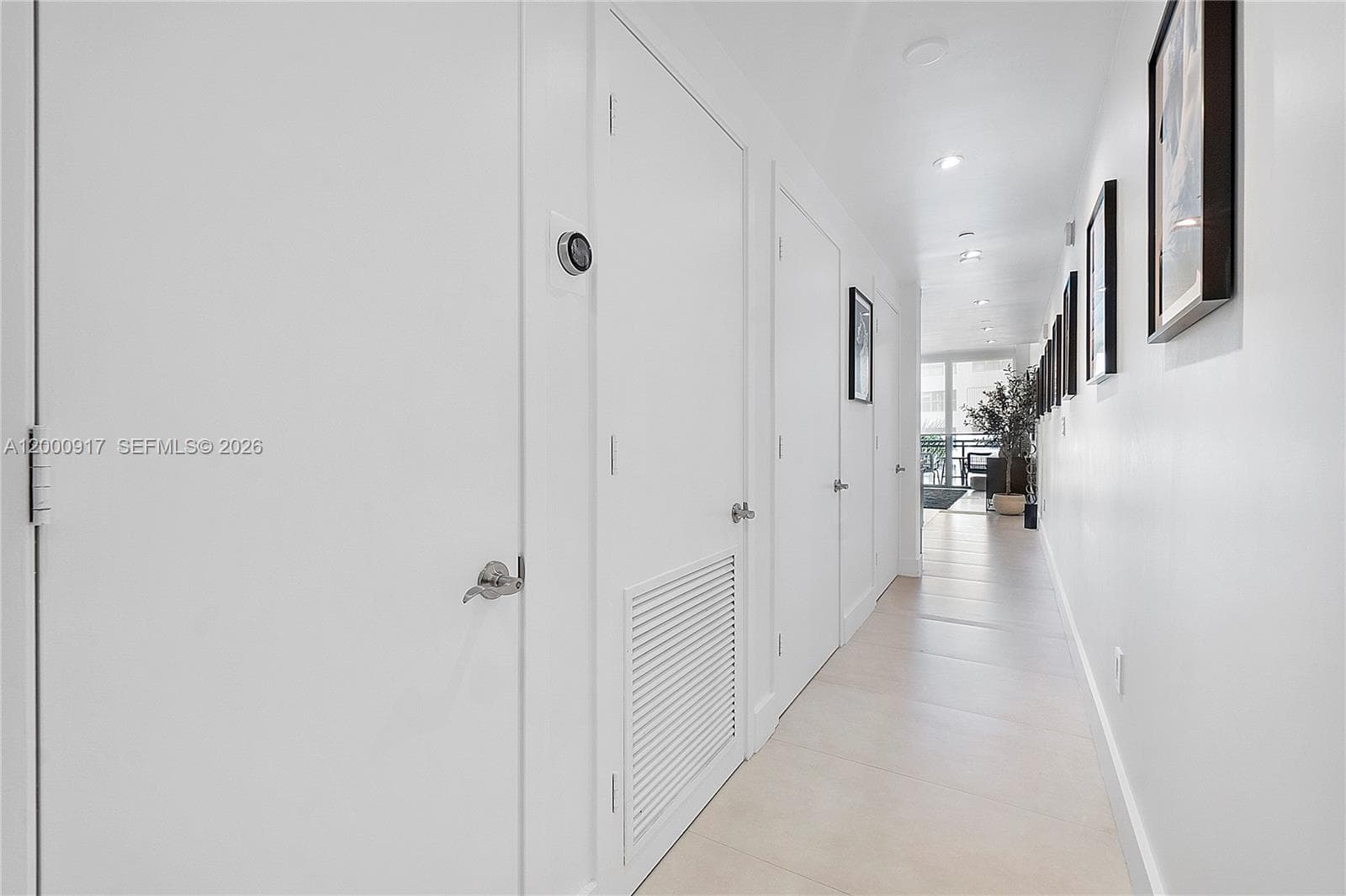 6000 Collins Ave # 527, Miami Beach, FL 33140 photo 4