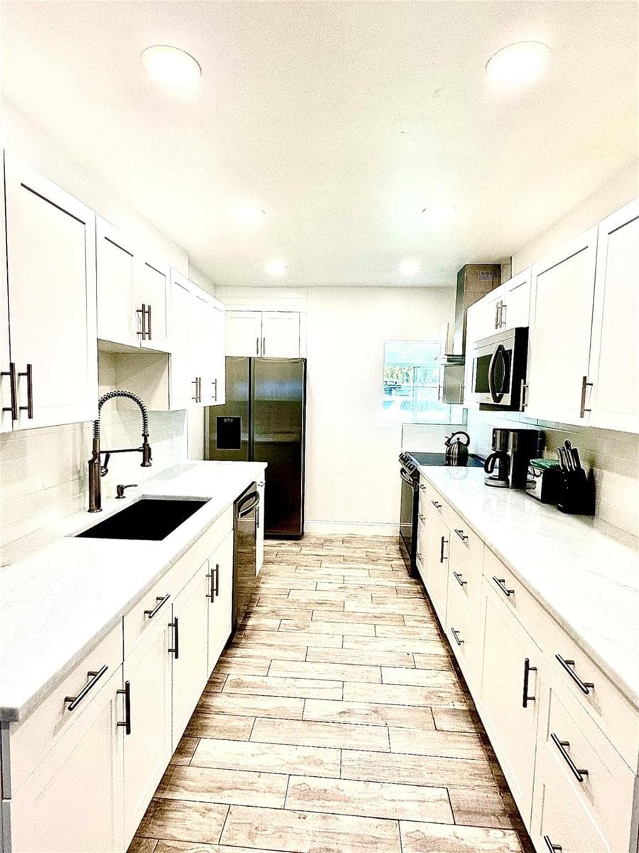 1742 NE 7th Street, Fort Lauderdale, FL 33304 photo 4