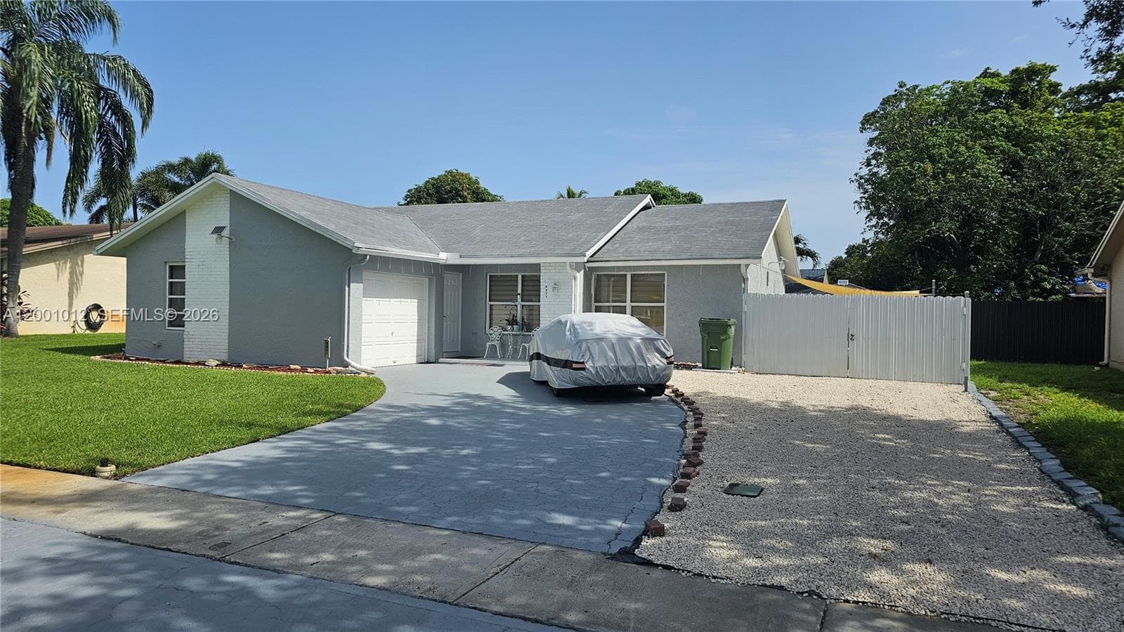 8421 NW 8th St, Pembroke Pines, FL 33024 photo 5