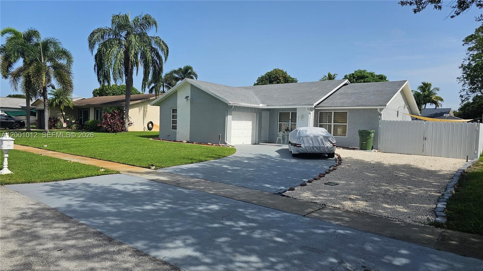 8421 NW 8th St, Pembroke Pines, FL 33024 photo 4