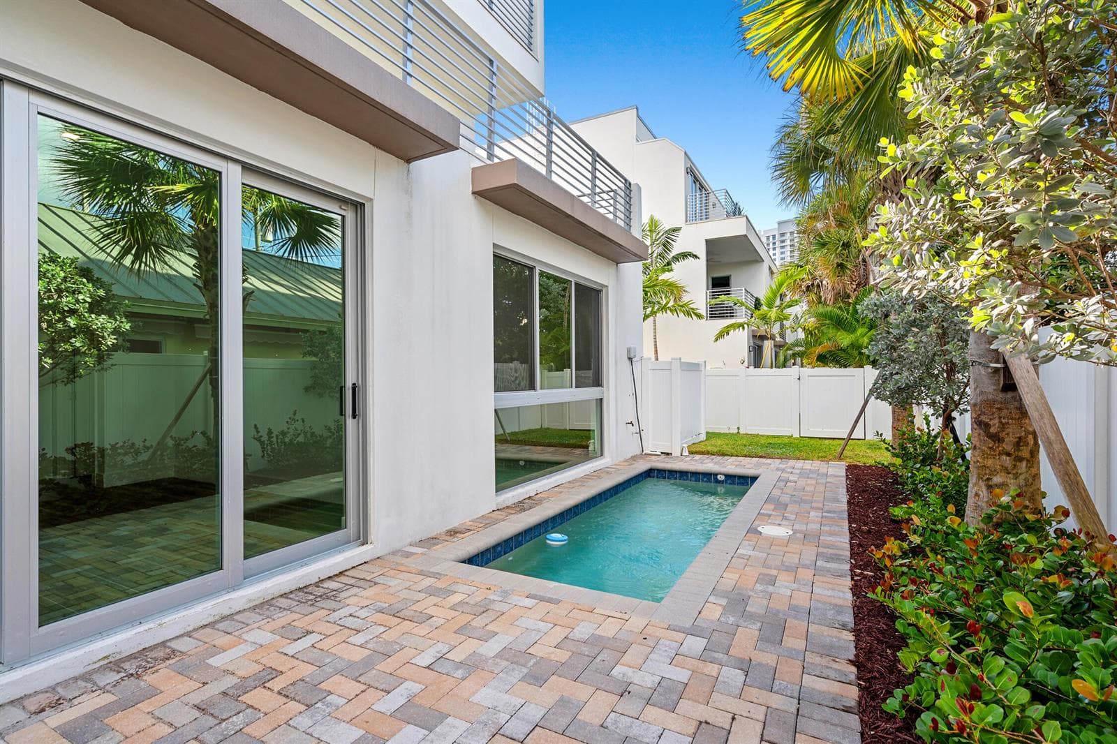 11 SE 11th Avenue, Fort Lauderdale, FL 33301 photo 4