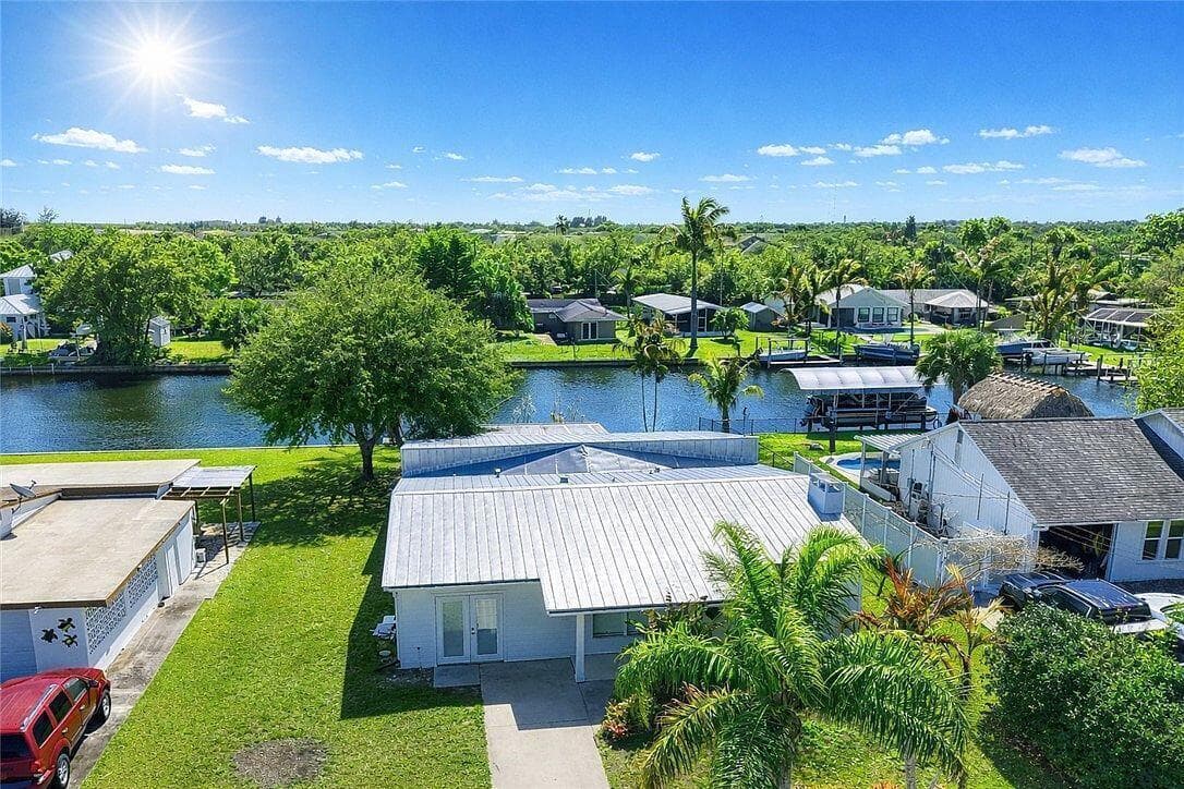 241 14th Place, Vero Beach, FL 32960 photo 4