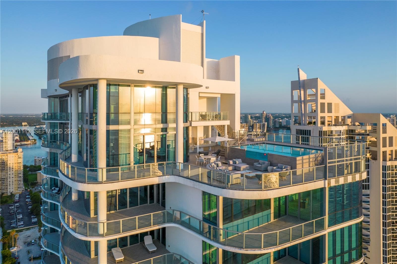 17475 Collins Ave # PH3201, Sunny Isles Beach, FL 33160