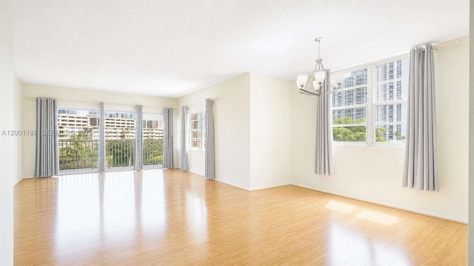 300 Bayview Dr # 315, Sunny Isles Beach, FL 33160 photo 2