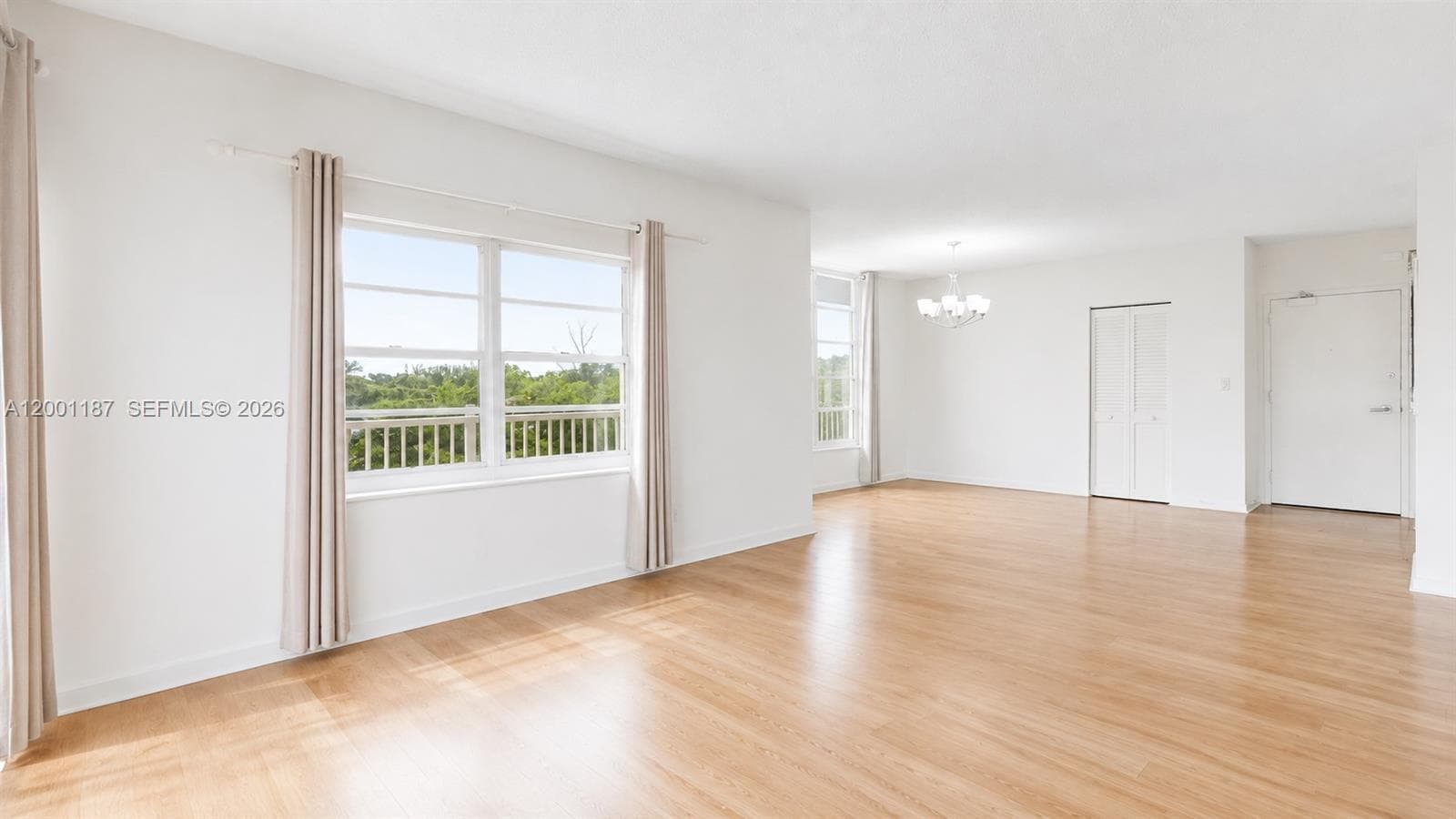 300 Bayview Dr # 315, Sunny Isles Beach, FL 33160 photo 3