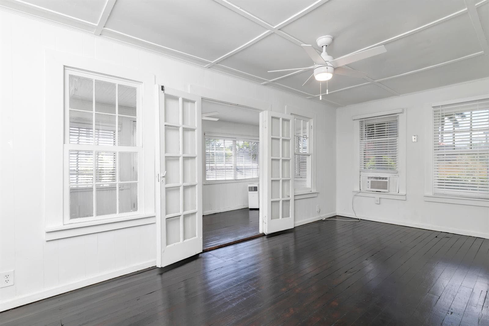 204 Conniston Road # Upstairs Apartment, West Palm Beach, FL 33405 photo 2