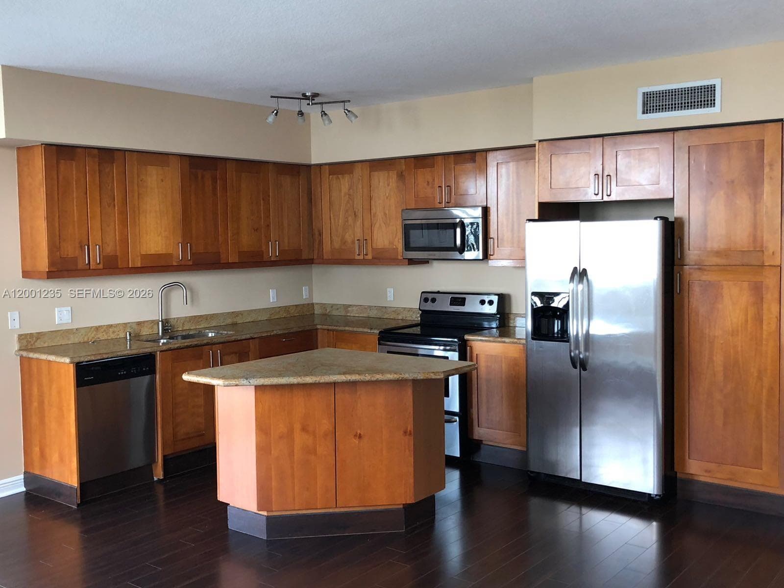 1755 E Hallandale Beach Blvd # 2002E, Hallandale Beach, FL 33009 photo 5