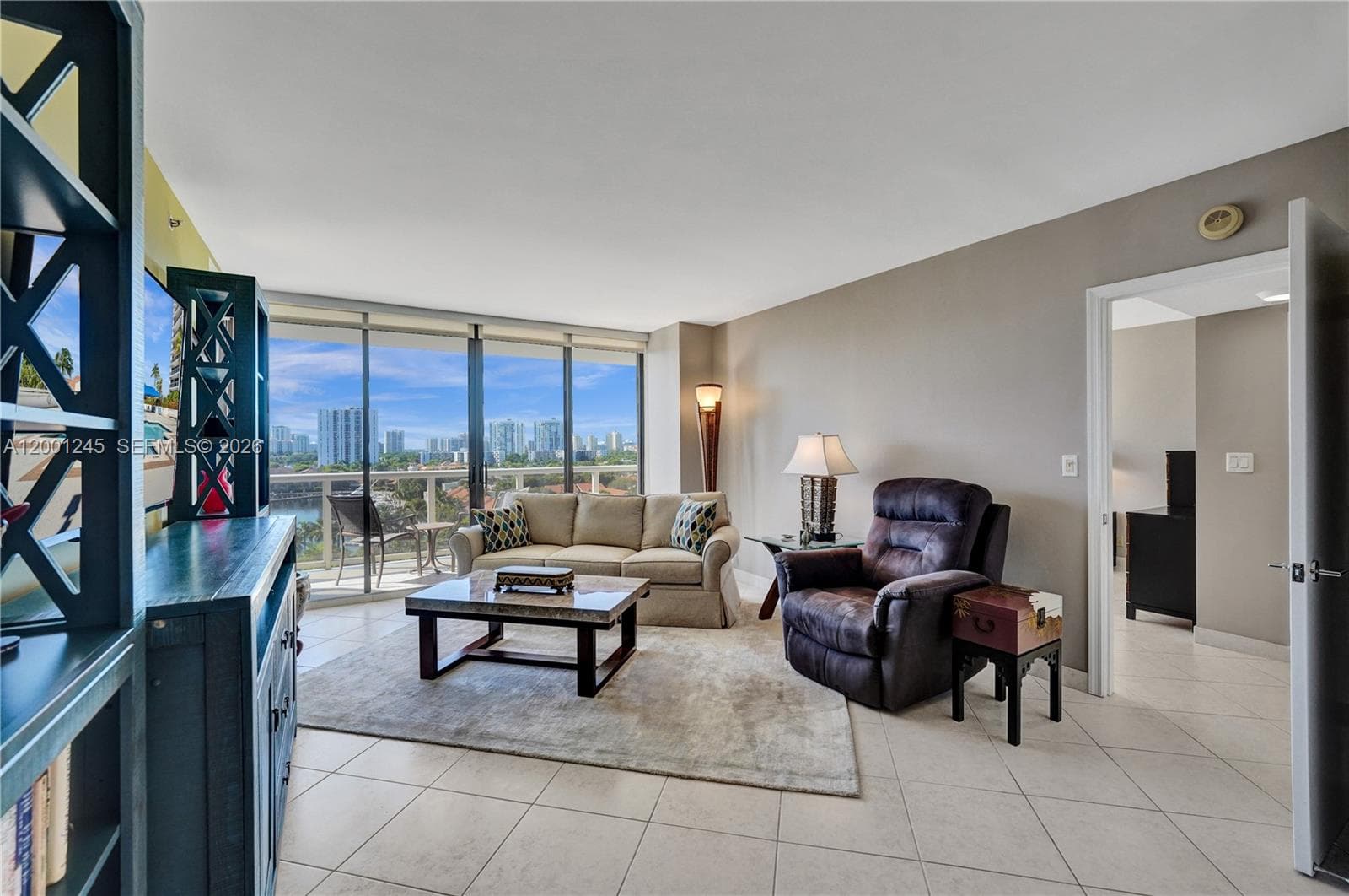 3600 Yacht Club Dr # 904, Aventura, FL 33180 photo 3