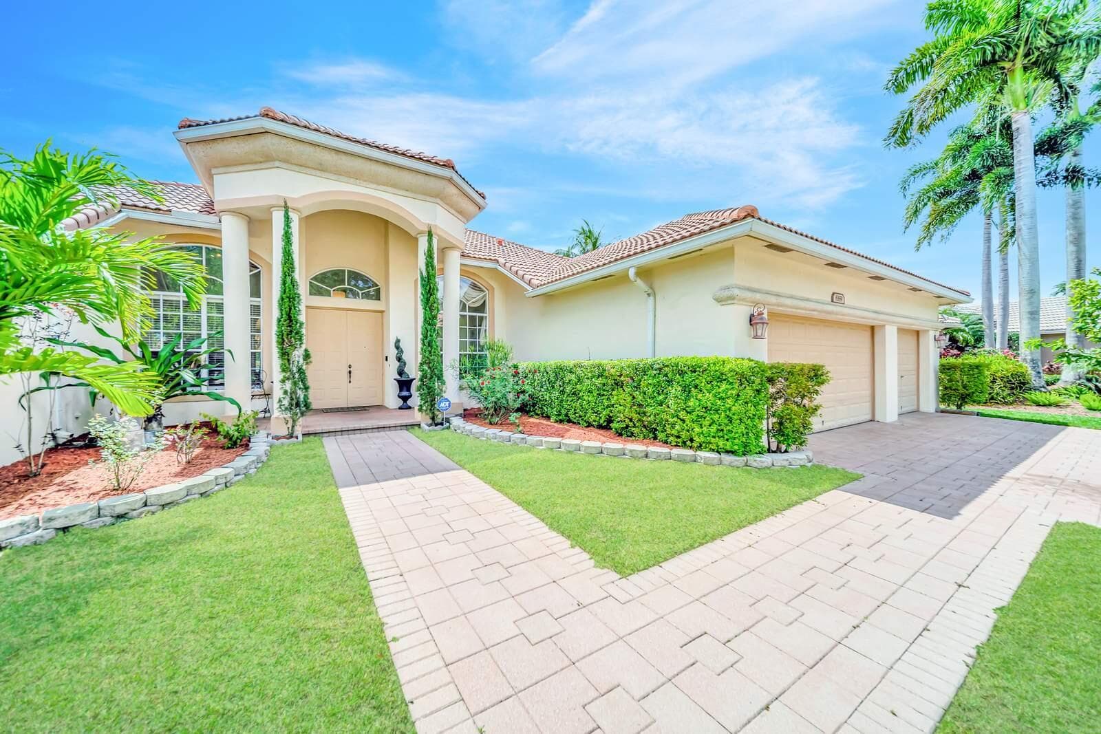 6169 NW 53rd Circle, Coral Springs, FL 33067 photo 2