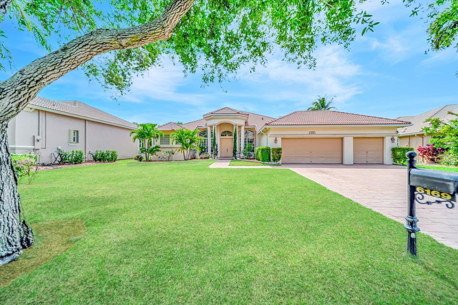 6169 NW 53rd Circle, Coral Springs, FL 33067 photo 4