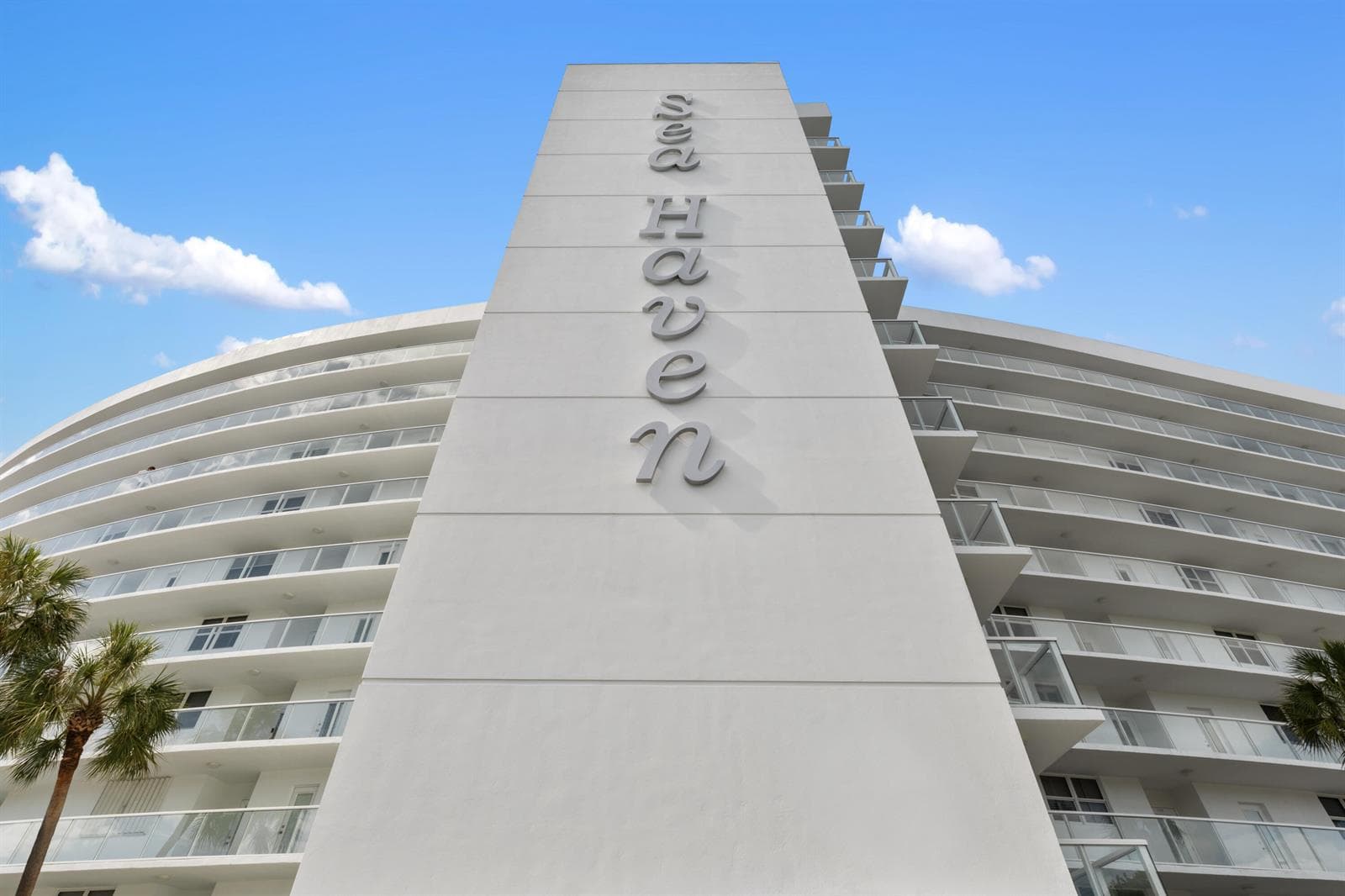 2731 NE 14th Street Causeway NE # Apt 612, Pompano Beach, FL 33062 photo 3