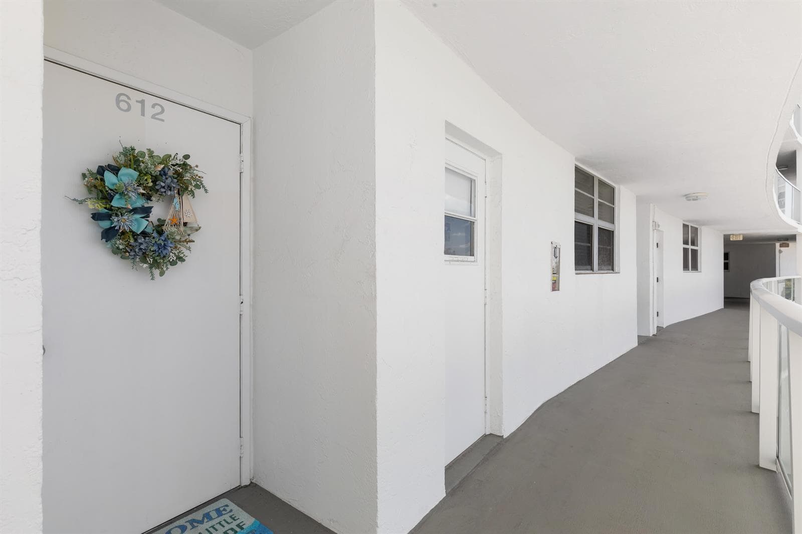 2731 NE 14th Street Causeway NE # Apt 612, Pompano Beach, FL 33062 photo 4