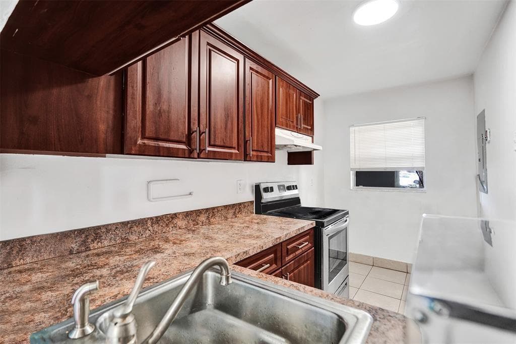 9440 Poinciana Place # 101, Davie, FL 33324 photo 5