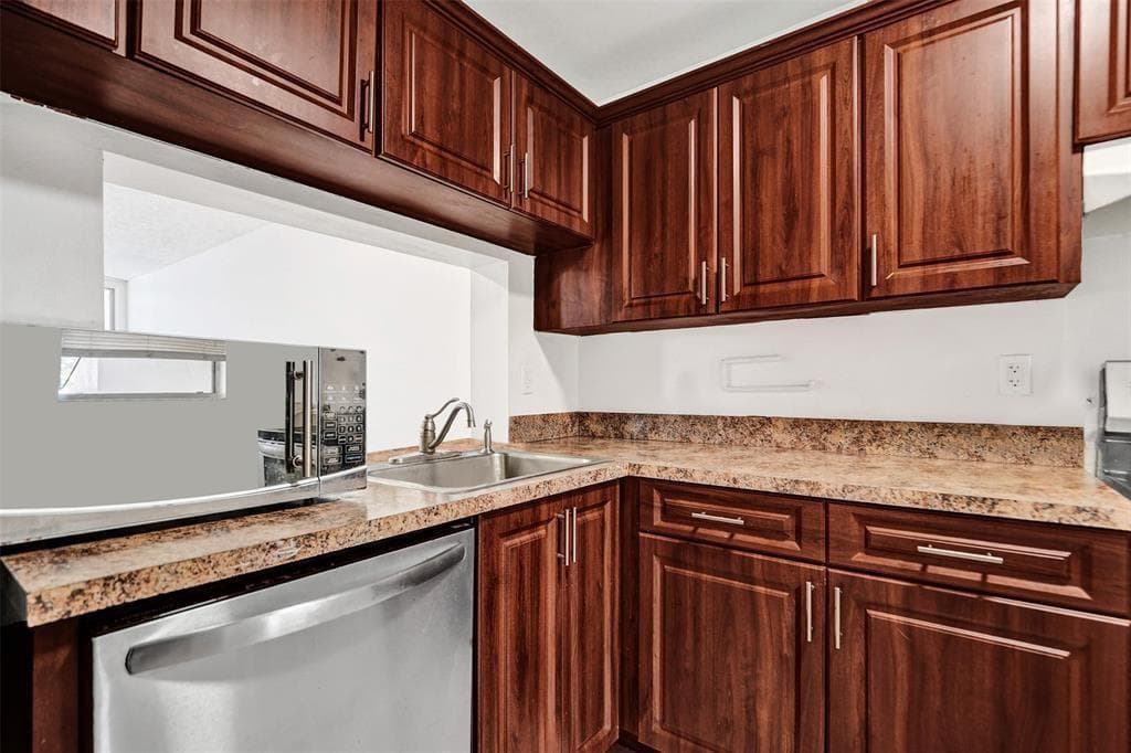 9440 Poinciana Place # 101, Davie, FL 33324 photo 4