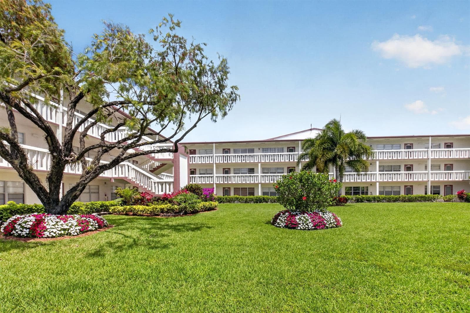 144 Fanshaw D, Boca Raton, FL 33434 photo 5