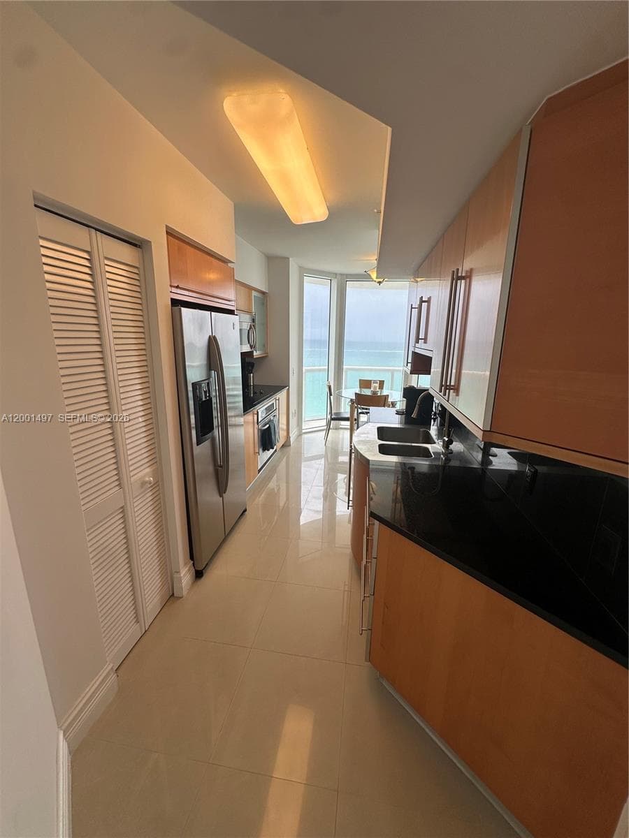 6365 Collins Ave # 1703, Miami Beach, FL 33141 photo 5