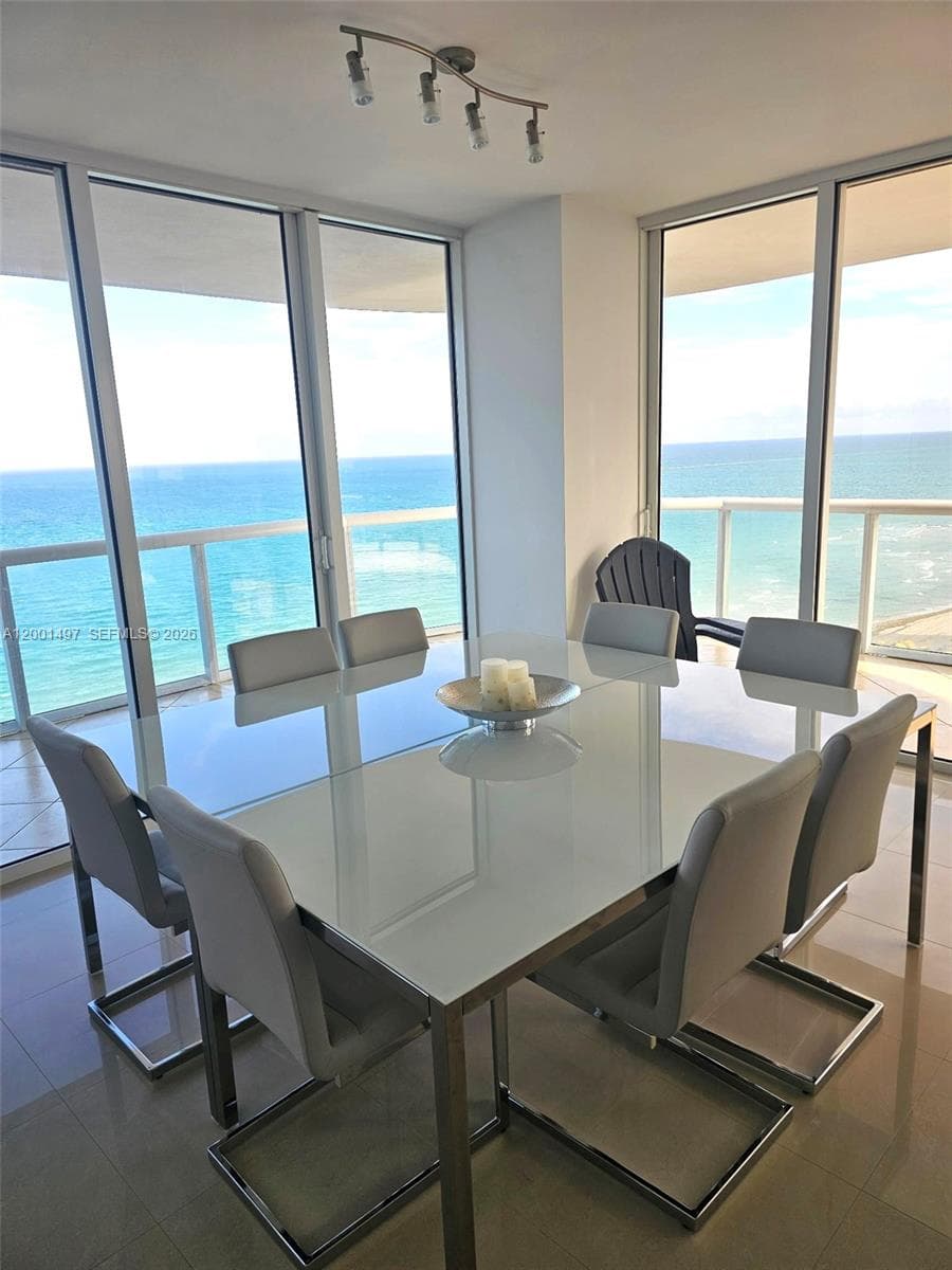 6365 Collins Ave # 1703, Miami Beach, FL 33141 photo 4