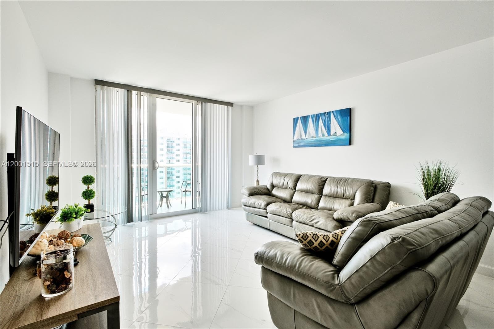 19370 Collins Ave # 1406, Sunny Isles Beach, FL 33160 photo 3