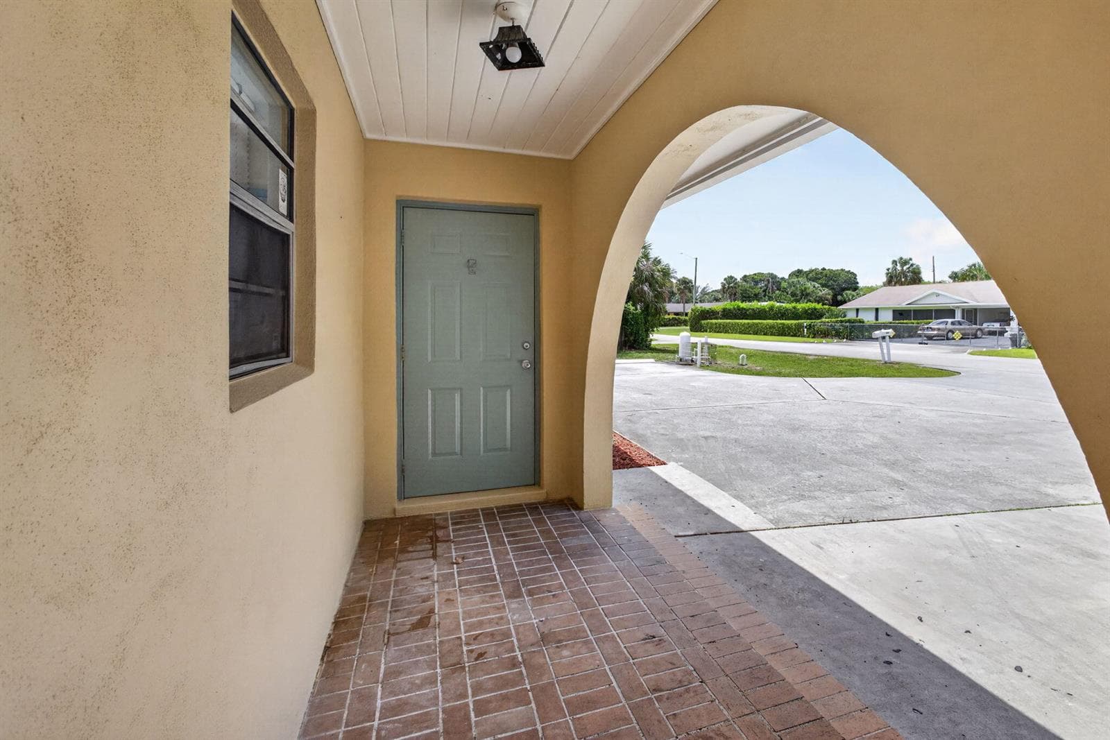 9484 Sun Court, Palm Beach Gardens, FL 33403 photo 4