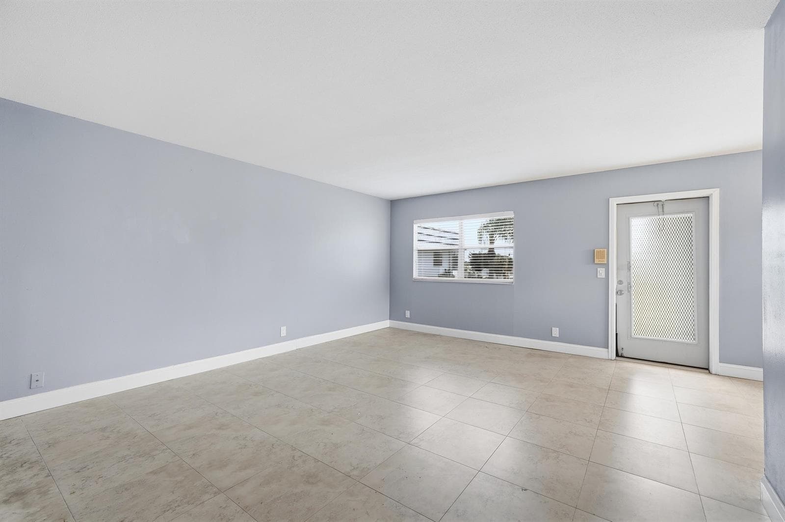 373 Tuscany G, Delray Beach, FL 33446 photo 5