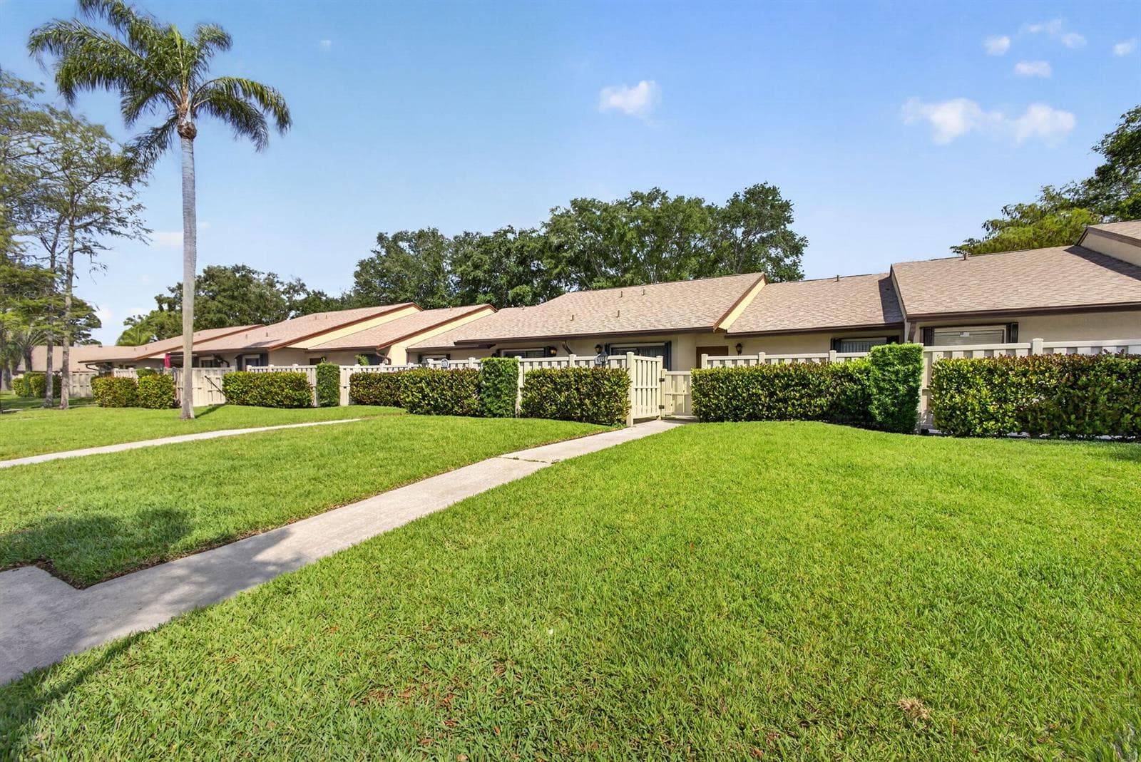 1025 Green Pine Boulevard # F, West Palm Beach, FL 33409 photo 3