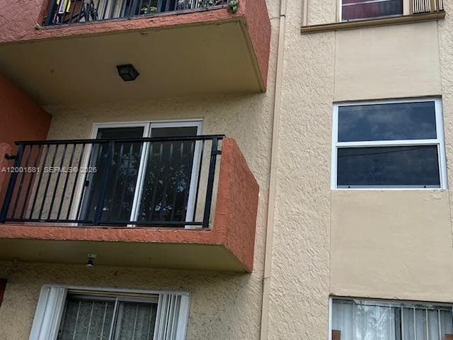 677 SW 9th Ave # 205, Miami, FL 33130 photo 4