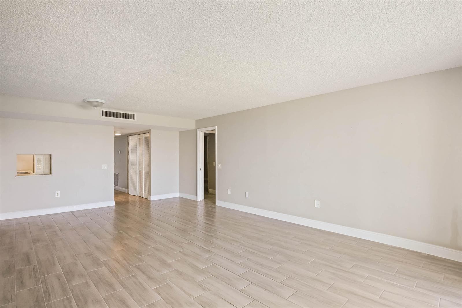 4254 Deste Court # 208, Lake Worth, FL 33467 photo 4