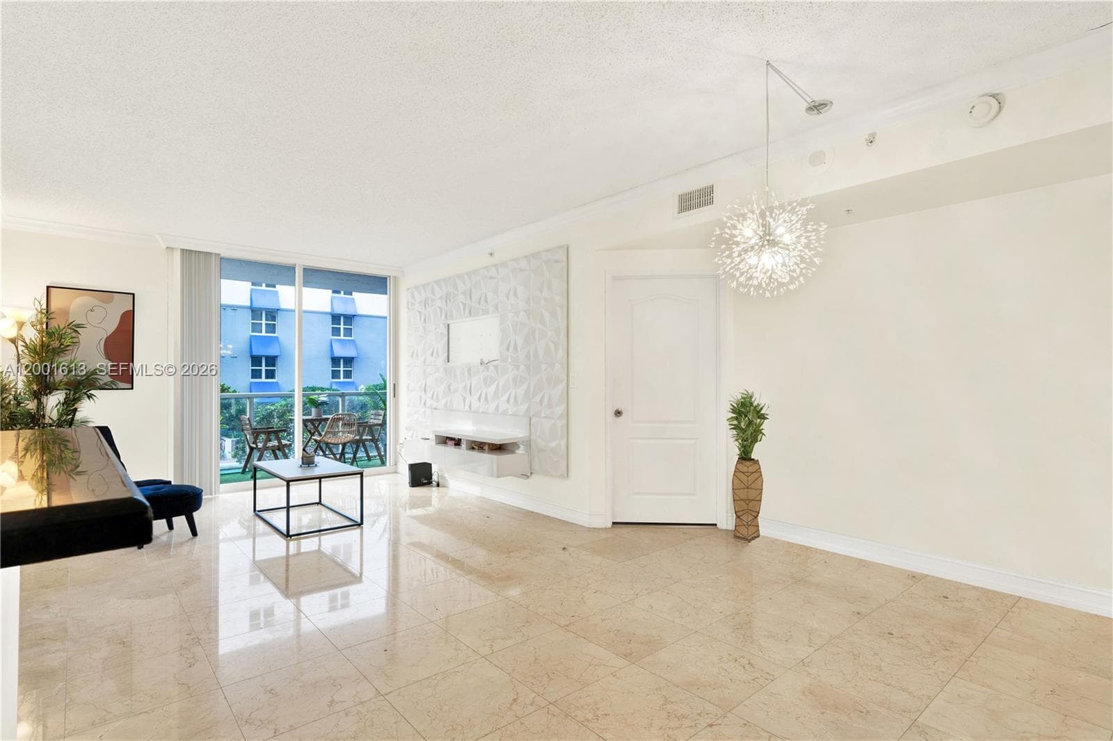 5077 NW 7th St # 508, Miami, FL 33126 photo 3