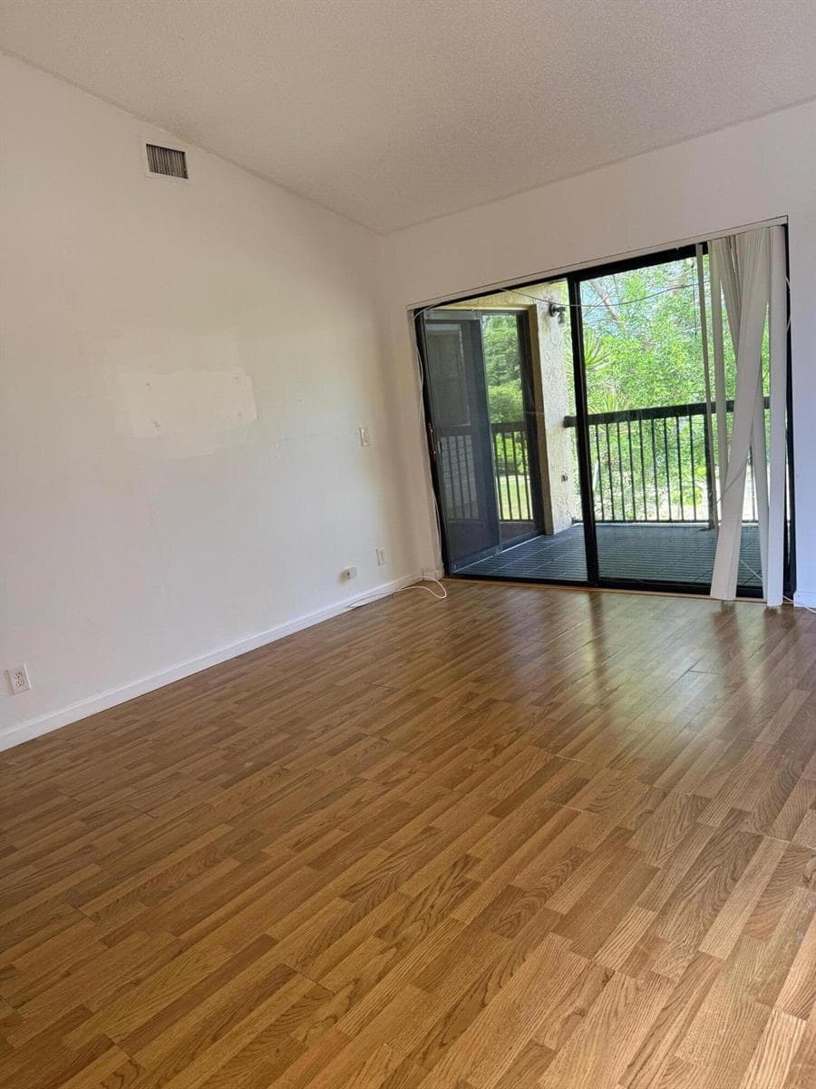 5721 Riverside Drive # 301b5, Coral Springs, FL 33067 photo 3