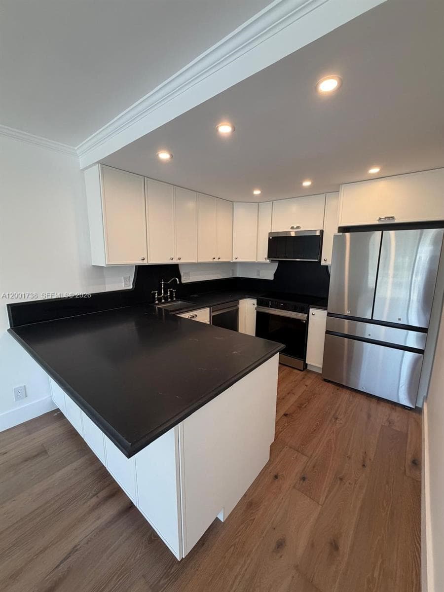 2900 NE 30th St # F2, Fort Lauderdale, FL 33306 photo 5