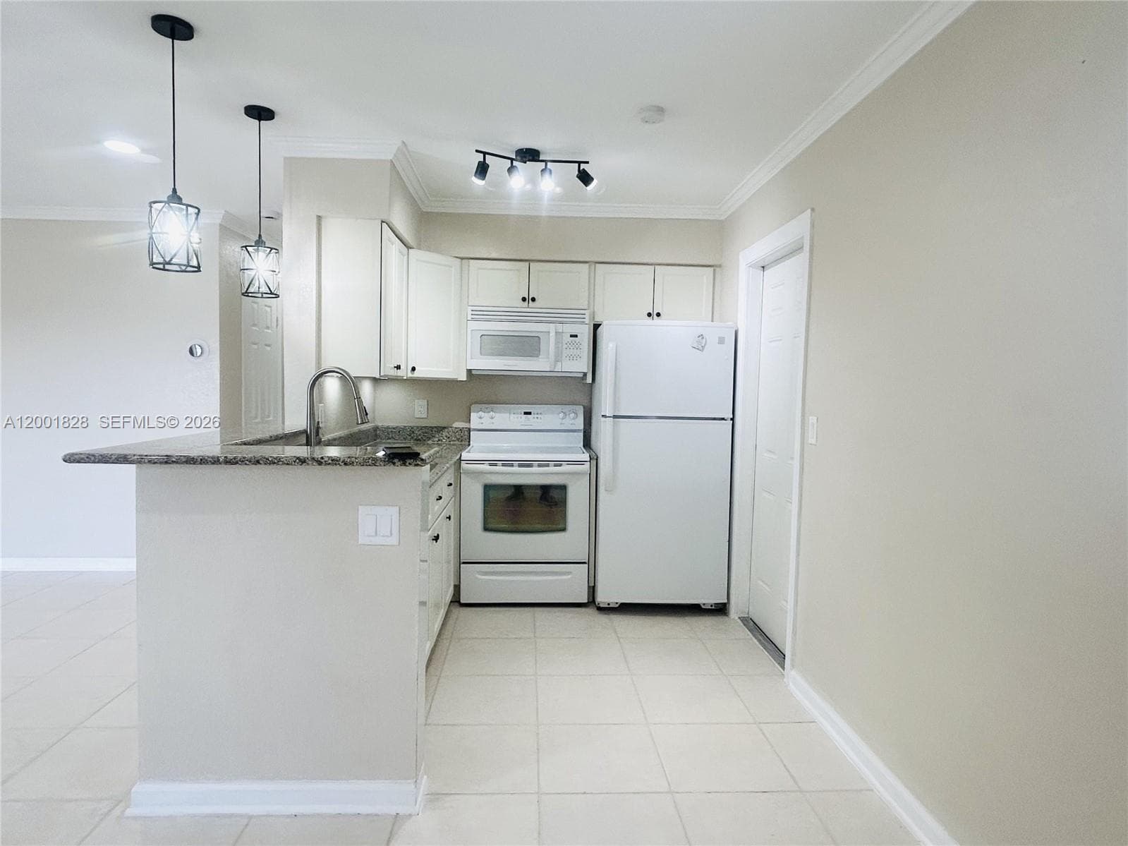 131 NW 57th St # 131, Oakland Park, FL 33309 photo 2
