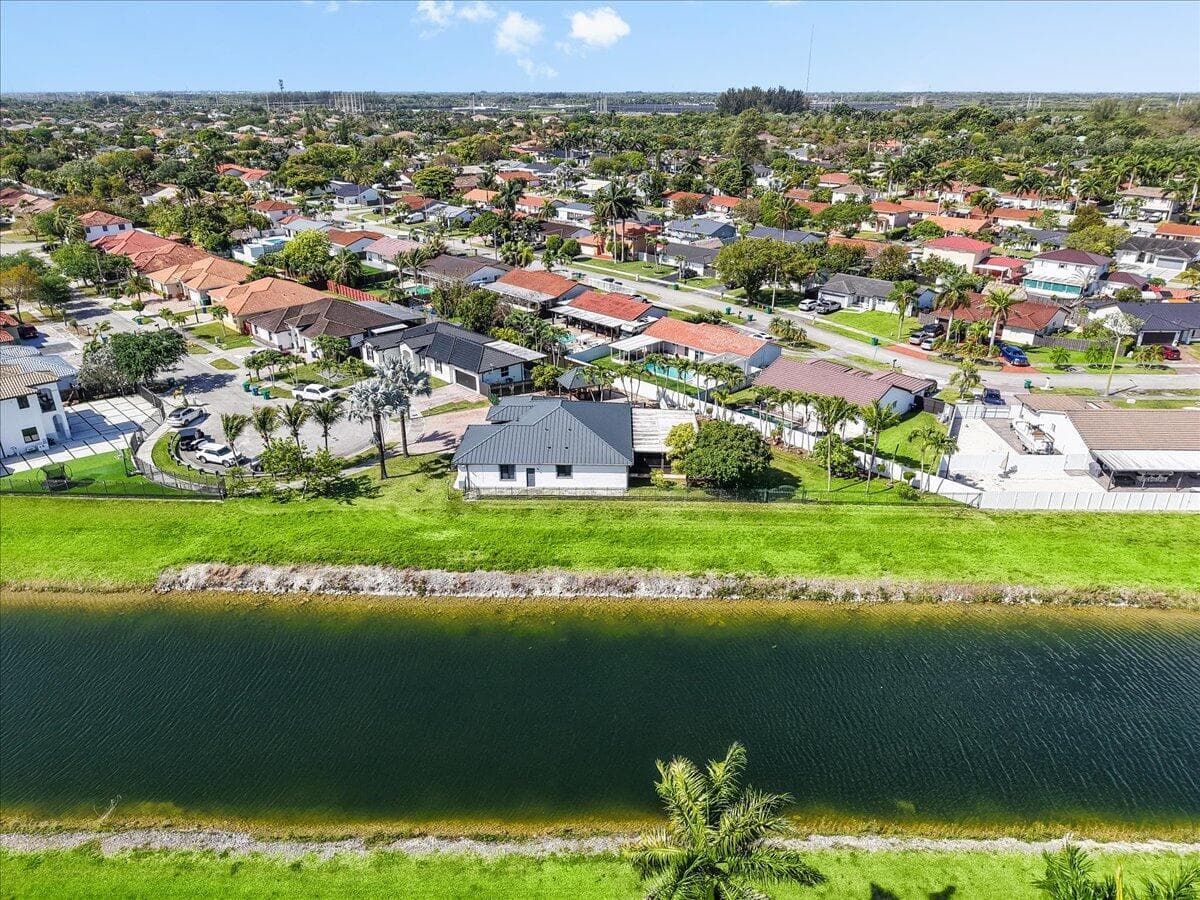 20300 SW 129th Place, Miami, FL 33177 photo 3
